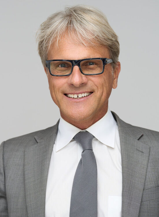 headshot of Richard Olschewski